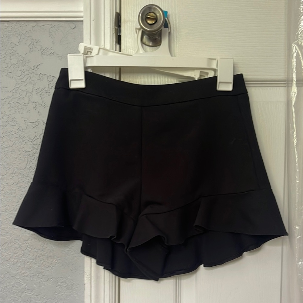 Black Ruffle Hem Women's Shorts